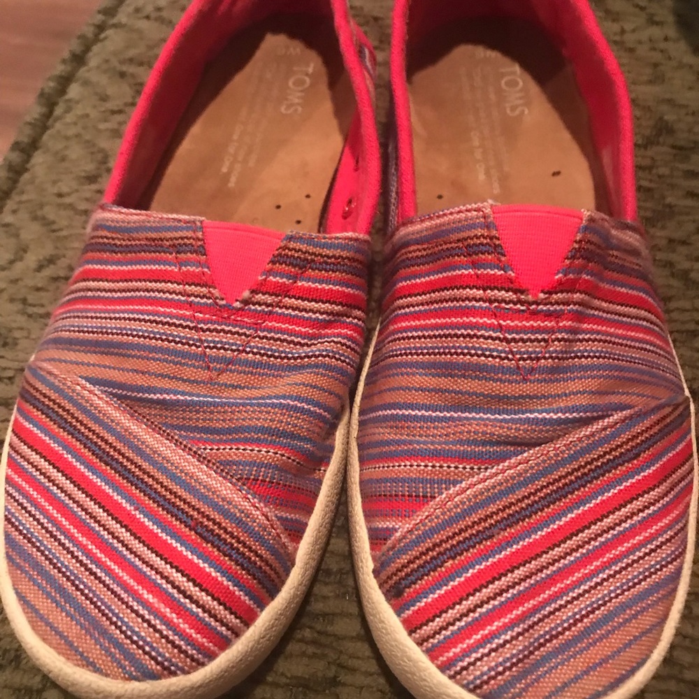 TOMS